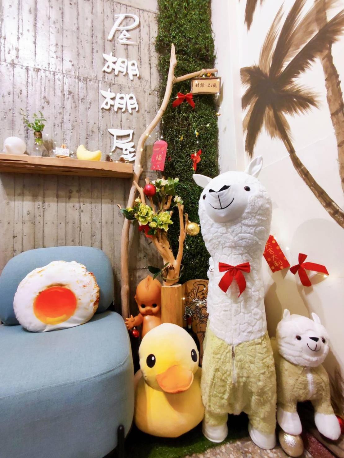 棚棚屋室內帳篷民宿inn Гаосюн Экстерьер фото